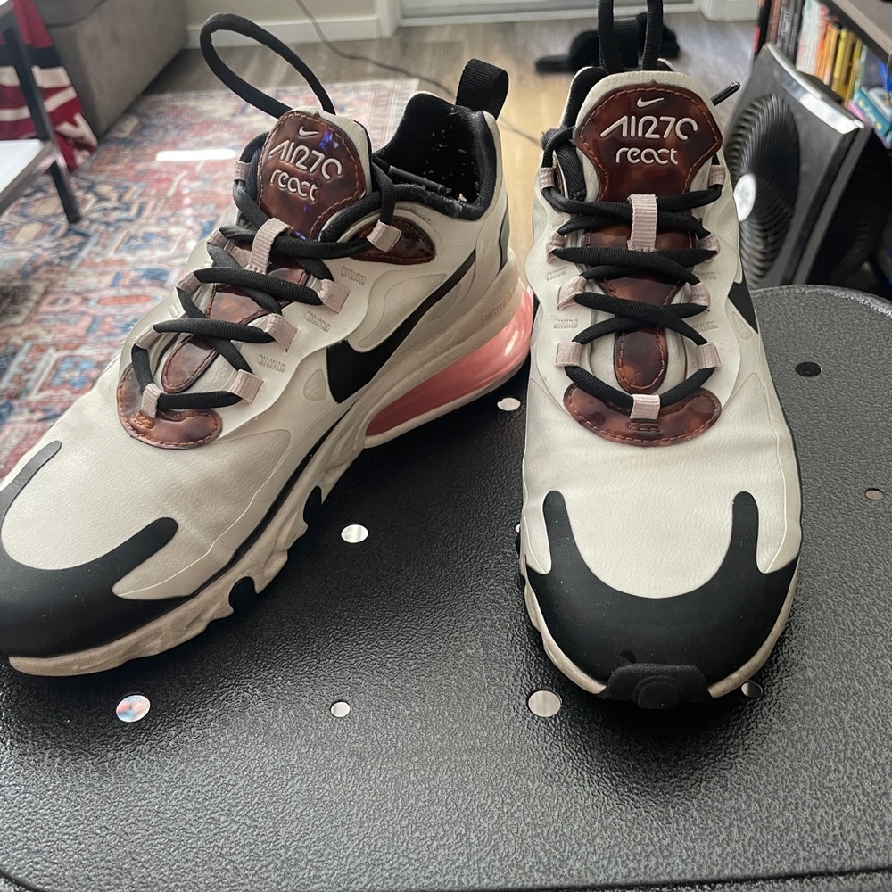 Nike Air Max React 270 ‘Tortoise Shell’
W7